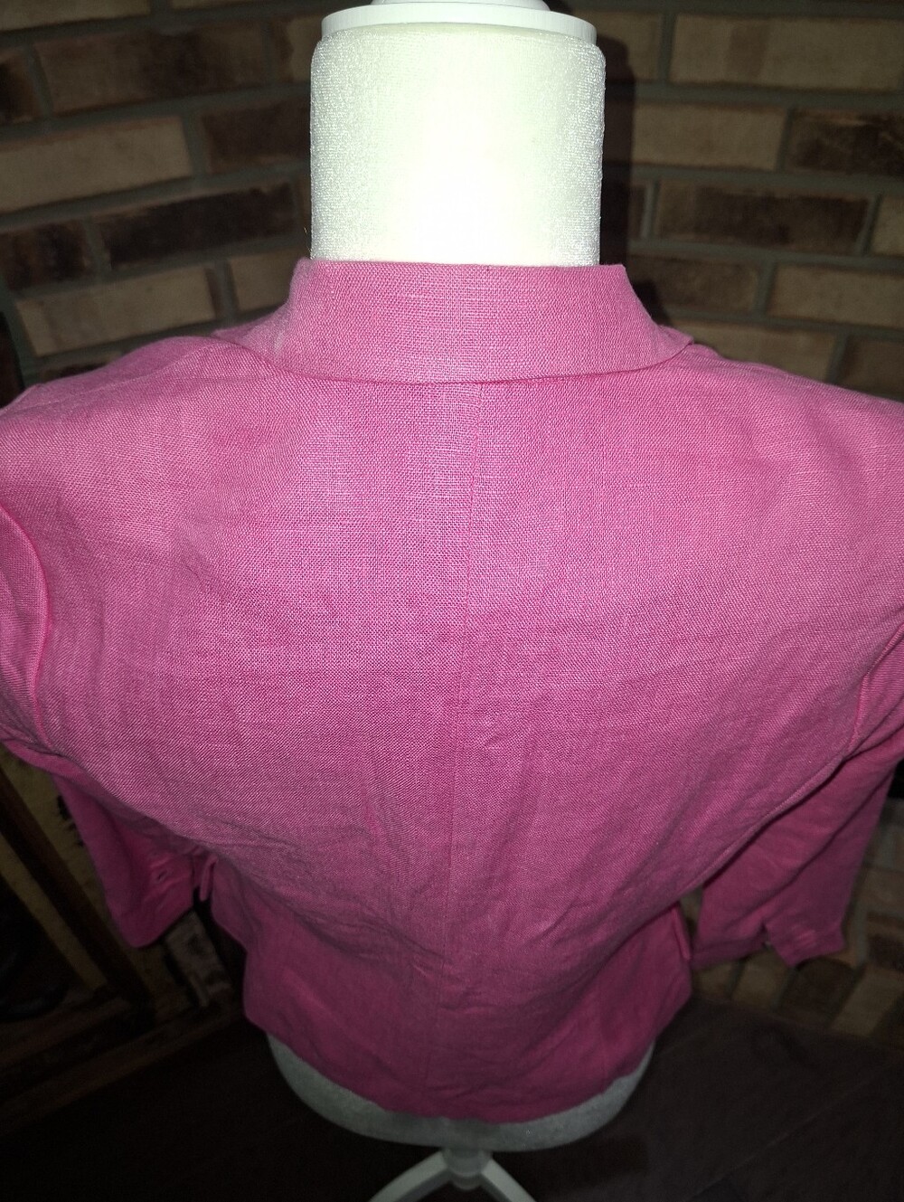 Cremieux in size XS, featuring a n Bright Pink Linen-Blend Single-Button Blazer